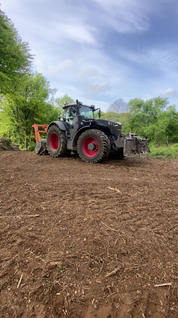 TRAVAUX FORESTIER